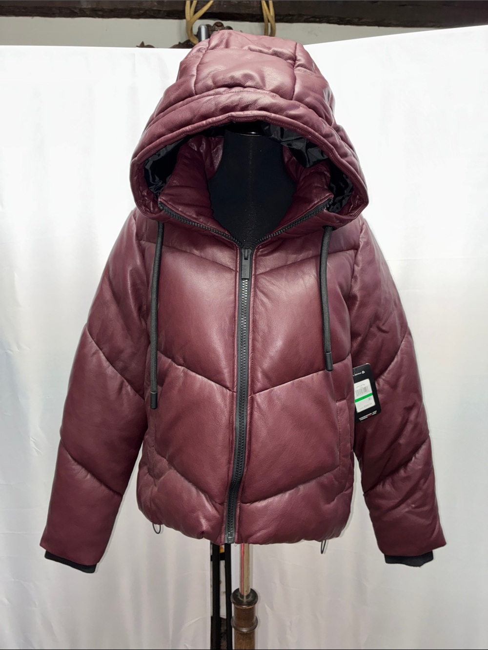 Andrew Marc Quilted Hooded Jacket in Wine Women’s Large